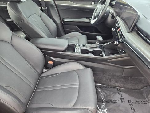 Used 2025 Kia K5 EX FWD image 13