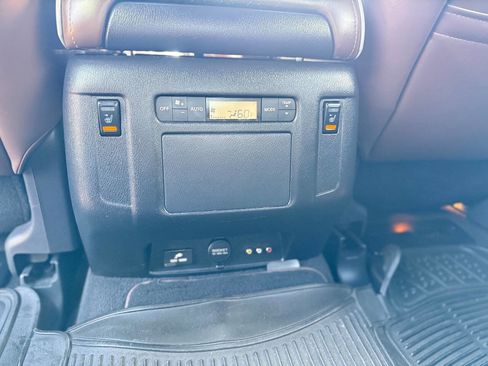 Used 2017 INFINITI QX80 Limited w/ All Season Package image 22