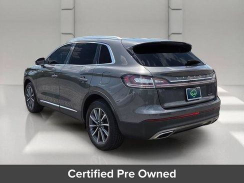 Used 2022 Lincoln Nautilus FWD image 3