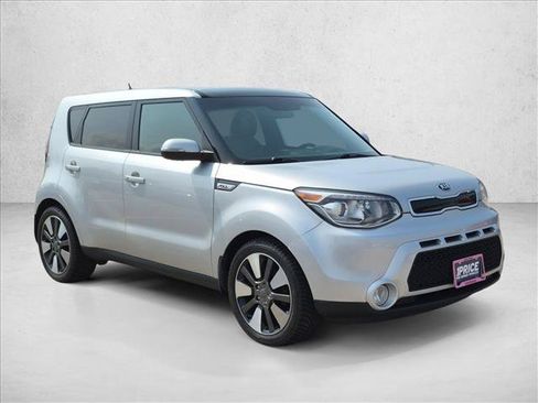 Used 2015 Kia Soul ! w/ Sun & Sound Package FWD image 3