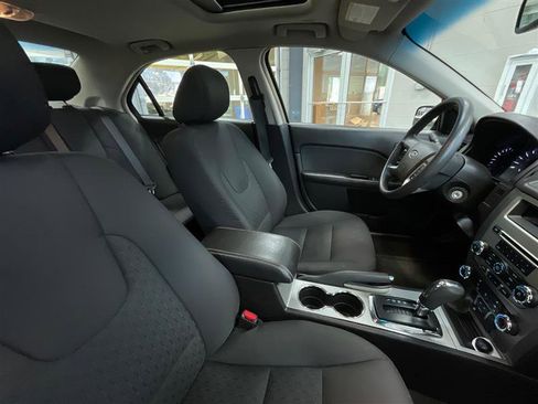 Used 2011 Ford Fusion SE w/ 202A Rapid Spec Order Code image 26
