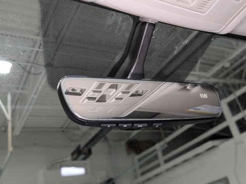 Used 2022 Volkswagen Atlas SE image 33