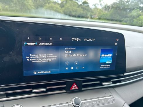 Used 2023 Hyundai Elantra SEL w/ Convenience Package FWD image 21