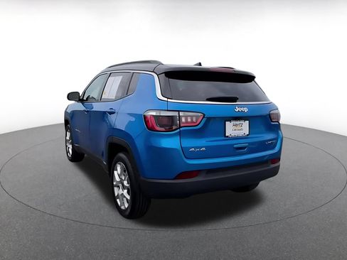 Used 2025 Jeep Compass Limited AWD/4WD image 11