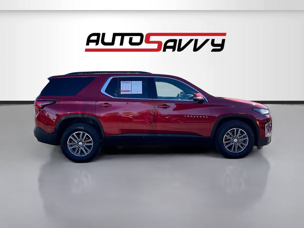 Used 2023 Chevrolet Traverse LT w/ LPO, Floor Liner Package AWD/4WD image 8
