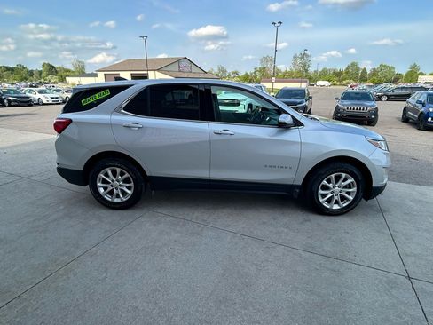 Used 2018 Chevrolet Equinox LT AWD/4WD image 4