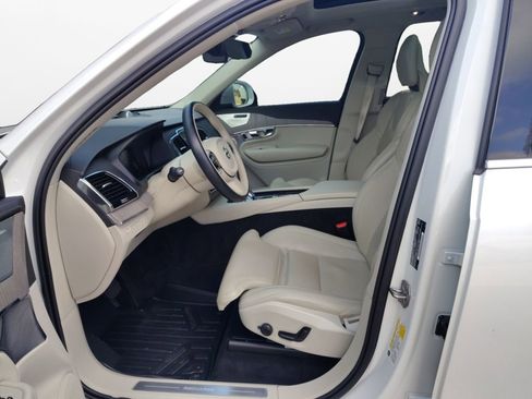 Used 2022 Volvo XC90 T8 Inscription w/ Advanced Package image 19
