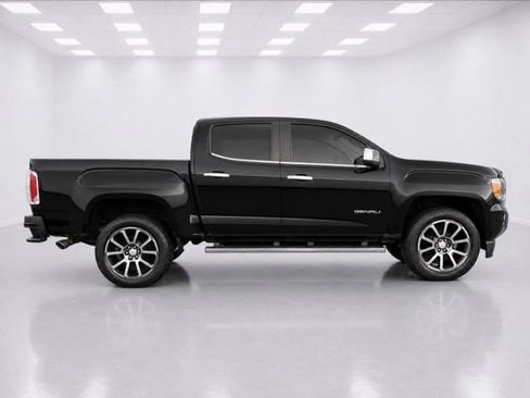 Used 2017 GMC Canyon Denali AWD/4WD image 6