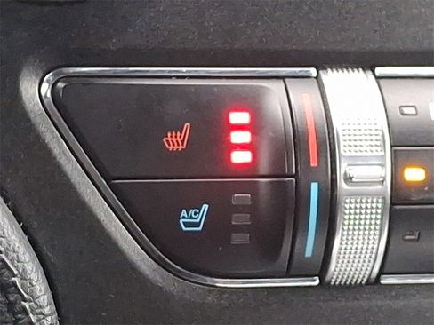 Used 2019 Ford Mustang Premium w/ Equipment Group 201A image 23