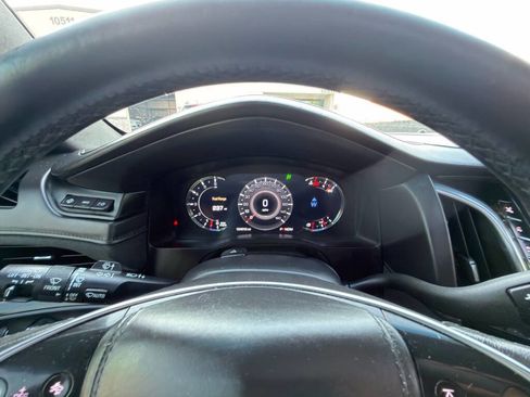 Used 2016 Cadillac Escalade ESV Platinum image 34