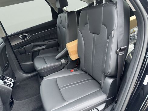 New 2026 Kia Sorento SX AWD/4WD image 16