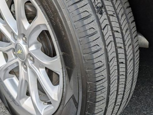 Used 2019 Chevrolet Equinox LT image 30