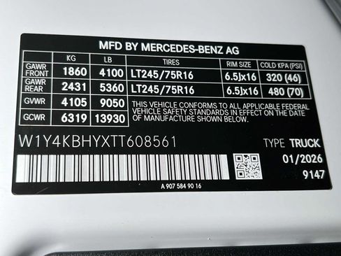 Used 2026 Mercedes-Benz Sprinter 2500 image 40