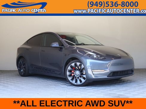 Used 2022 Tesla Model Y Performance AWD/4WD image 1