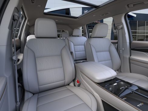 New 2026 Buick Enclave Avenir w/ Super Cruise Package FWD image 16