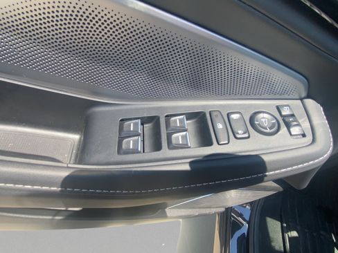 Used 2026 Acura MDX SH-AWD w/ Technology Package image 11