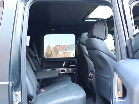 Used 2024 Mercedes-Benz G 550 G 550 4MATIC w/ Exclusive Interior Package image 17