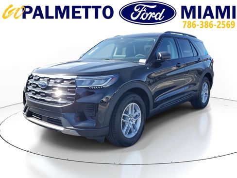 New 2026 Ford Explorer Active image 3