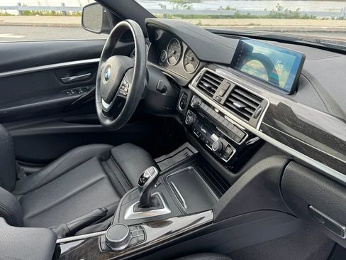 Used 2018 BMW 330i xDrive 330i xDrive Sedan 4D image 19