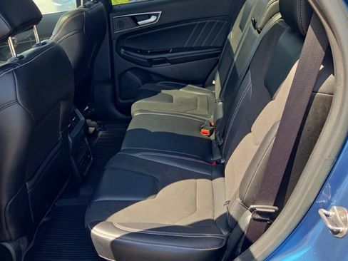 Used 2020 Ford Edge ST w/ Equipment Group 401A AWD/4WD image 10