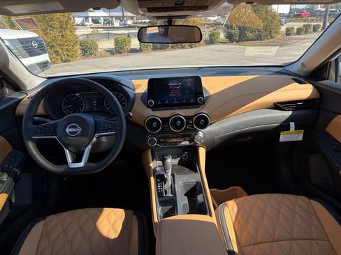 New 2025 Nissan Sentra SV w/ SV Premium Package image 25