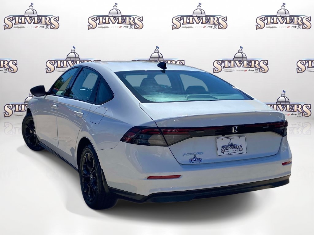 Used 2025 Honda Accord SE image 6