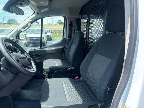 Used 2024 Ford Transit 250 Low Roof w/ Exterior Upgrade Package RWD image 13