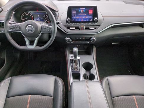 Used 2022 Nissan Altima 2.5 SR image 26