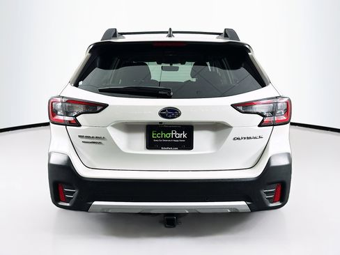 Used 2022 Subaru Outback Limited image 7