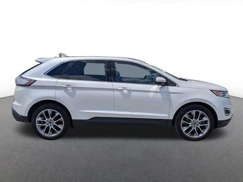 Used 2017 Ford Edge Titanium w/ Equipment Group 302A AWD/4WD image 2