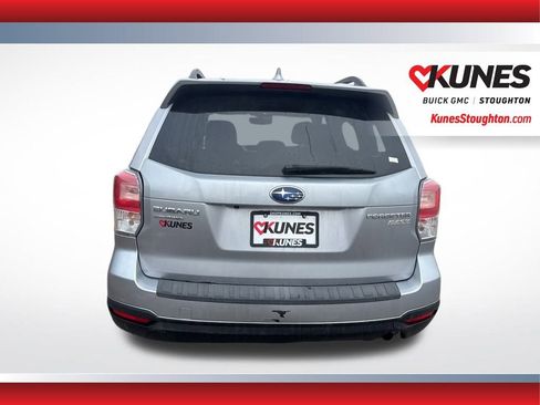 Used 2017 Subaru Forester 2.5i Premium w/ All-Weather Package image 8