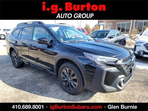 Used 2023 Subaru Outback Onyx Edition image 1