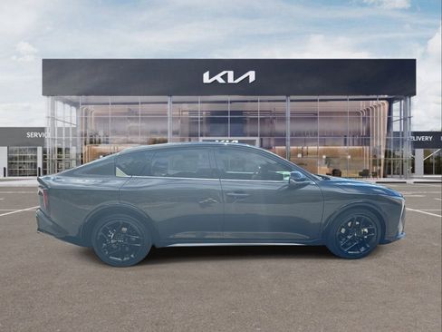 New 2025 Kia K4 GT-Line Turbo image 9