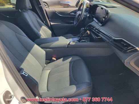 Certified 2022 Toyota Mirai w/ Advanced Technology Package RWD image 15
