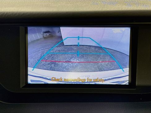 Used 2013 Lexus ES 350 w/ Premium Pkg FWD image 15