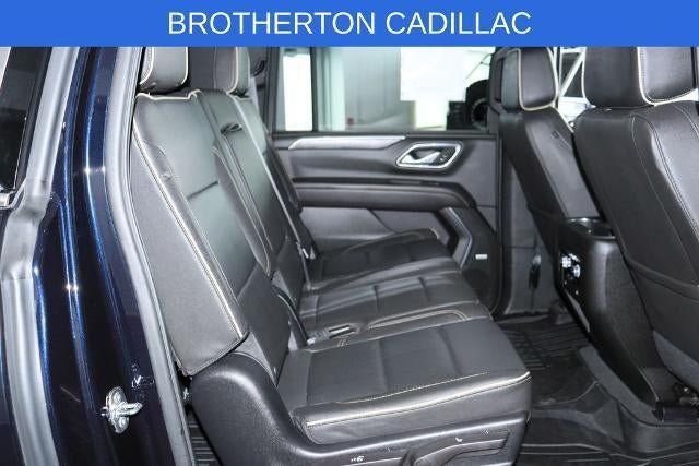 Used 2023 GMC Yukon XL SLT AWD/4WD image 32