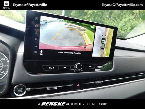 Used 2025 Mitsubishi Outlander SE AWD/4WD image 10
