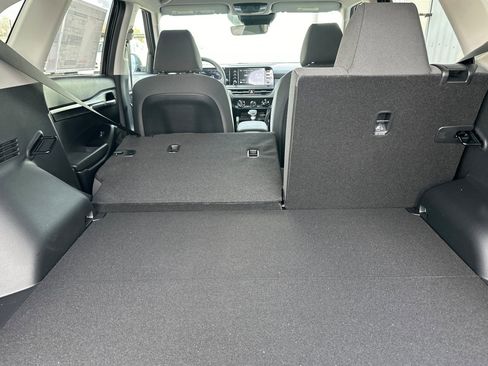 New 2026 Kia Seltos LX AWD/4WD image 16