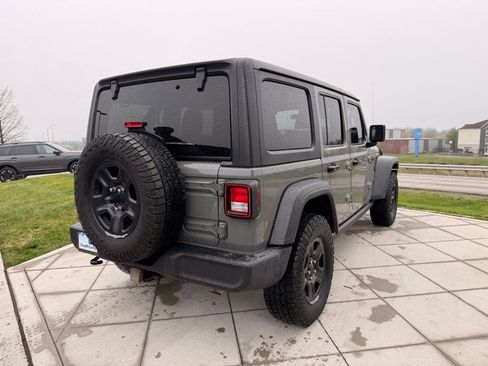 Used 2023 Jeep Wrangler Unlimited Sport AWD/4WD image 5