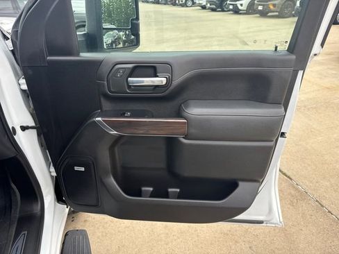 Used 2023 GMC Sierra 2500 SLT w/ SLT Premium Package AWD/4WD image 20