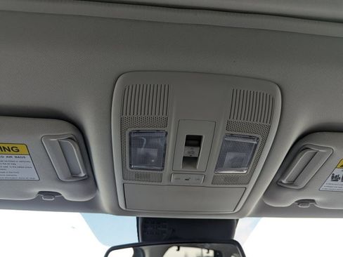 Used 2018 MAZDA CX-9 Touring w/ Touring Premium Package image 17