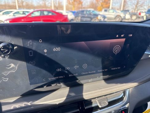 New 2026 Buick Envista Avenir image 11