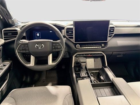 Certified 2025 Toyota Sequoia Limited image 20