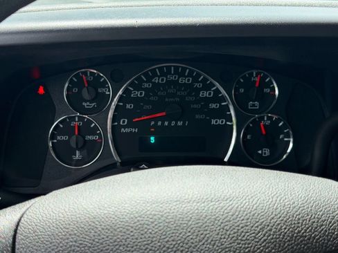 Certified 2024 Chevrolet Express 2500 RWD image 22