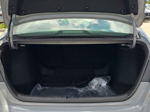 Used 2023 Honda Accord Touring image 13