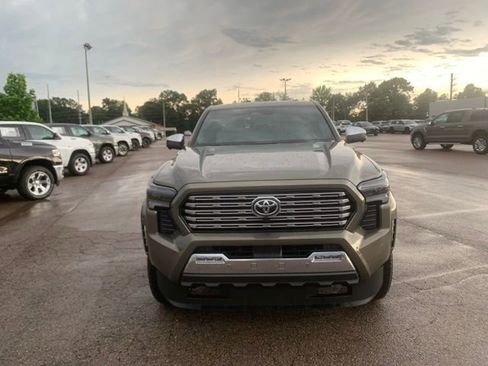 New 2026 Toyota Tacoma TRD Off-Road AWD/4WD image 2