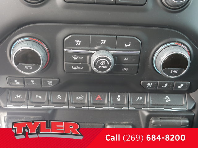Used 2022 Chevrolet Silverado 1500 LTZ w/ LTZ Premium Package AWD/4WD image 30