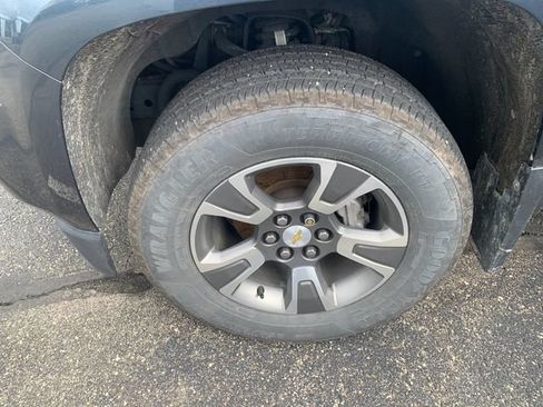 Used 2019 Chevrolet Colorado Z71 AWD/4WD image 6