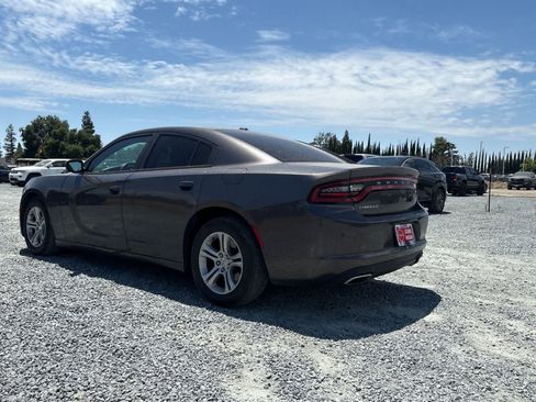 Used 2015 Dodge Charger SE w/ Popular Equipment Group RWD image 7