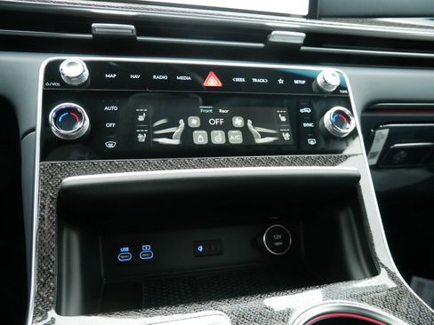 New 2026 Genesis GV80 3.5T e-SC image 9